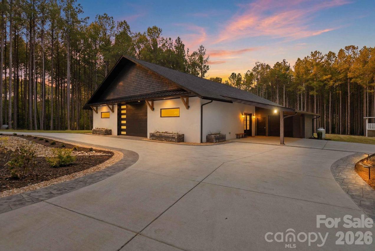 9669 Foil Rd., Mount Pleasant, NC 28124
