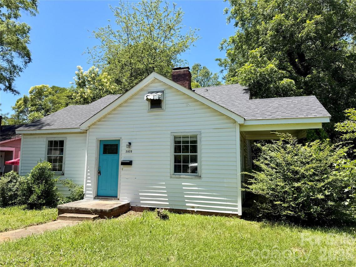 2825 Parkway Ave., Charlotte, NC 28208