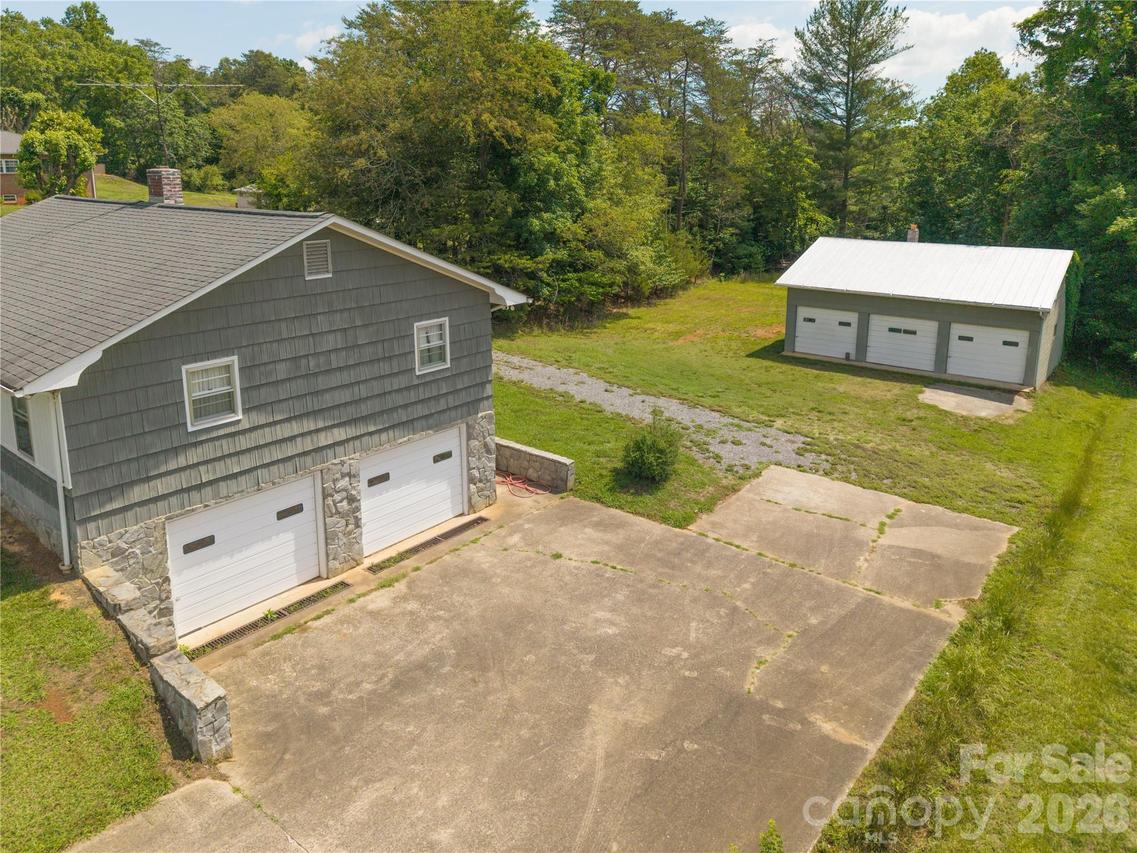 122 Whitley Rd., Morganton, NC 28655