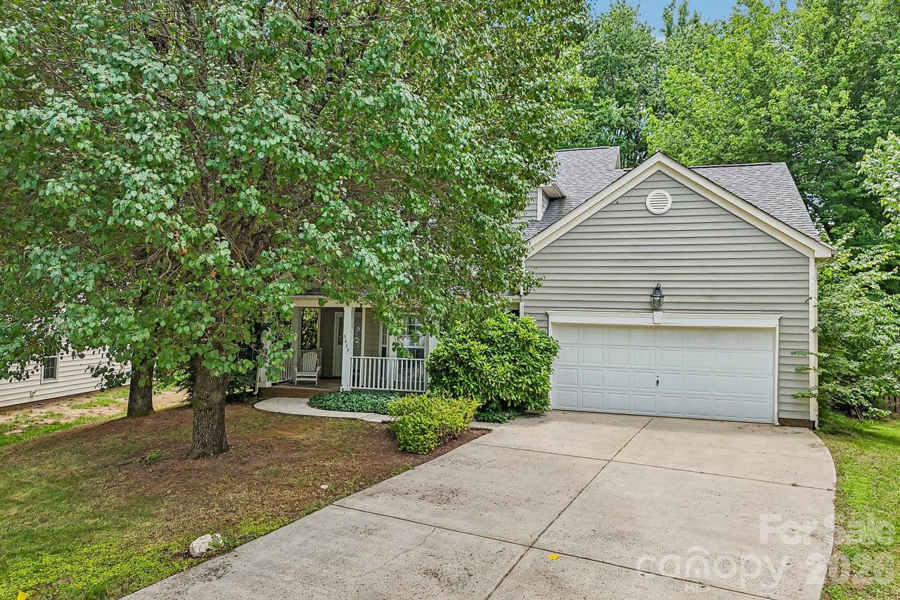 3429 Turtle Cross Ln., Charlotte, NC 28269
