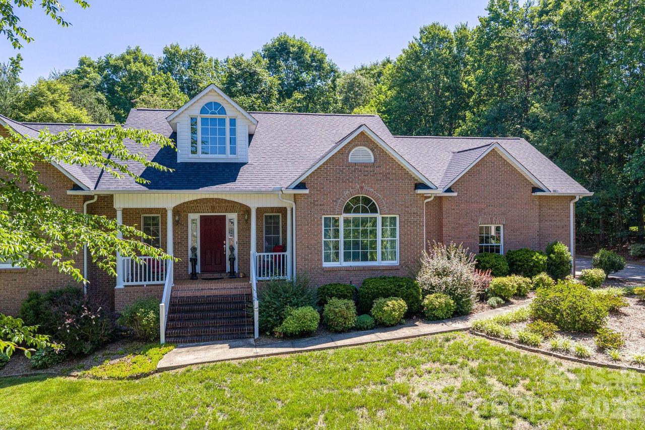 170 Windsor Dr., Taylorsville, NC 28681