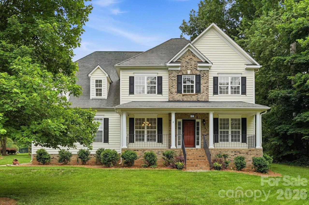 184 Herons Gate Dr., Mooresville, NC 28117