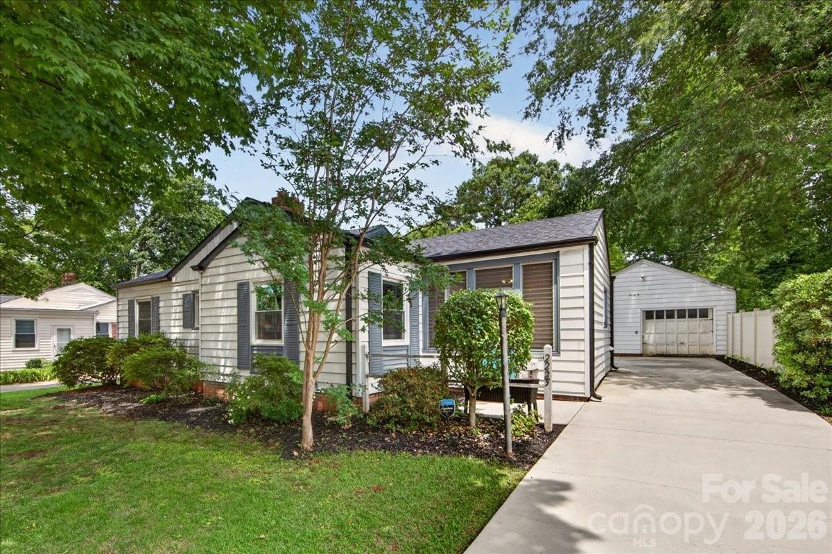 2225 Ashley Rd., Charlotte, NC 28208