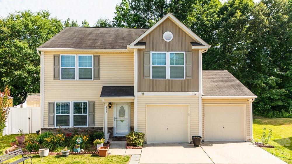 908 Sherman St., Gastonia, NC 28052