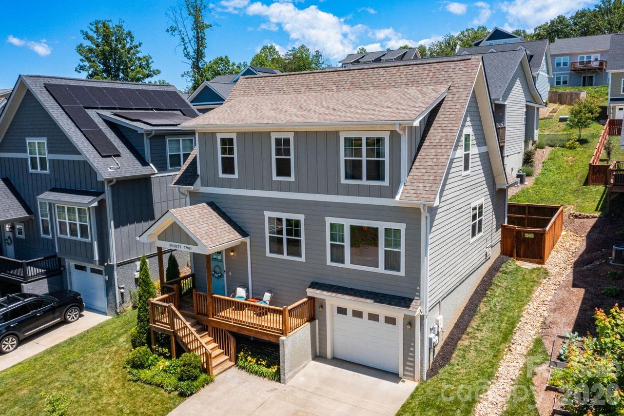 32 Greenwood Fields Dr., Asheville, NC 28804