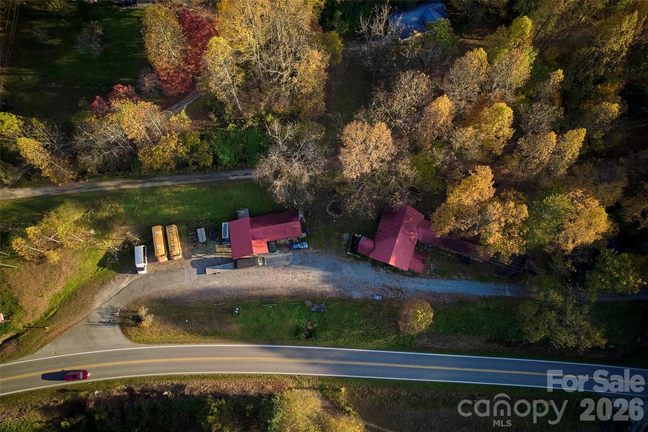 10811 Hwy 19 W Hwy., Bryson City, NC 28713