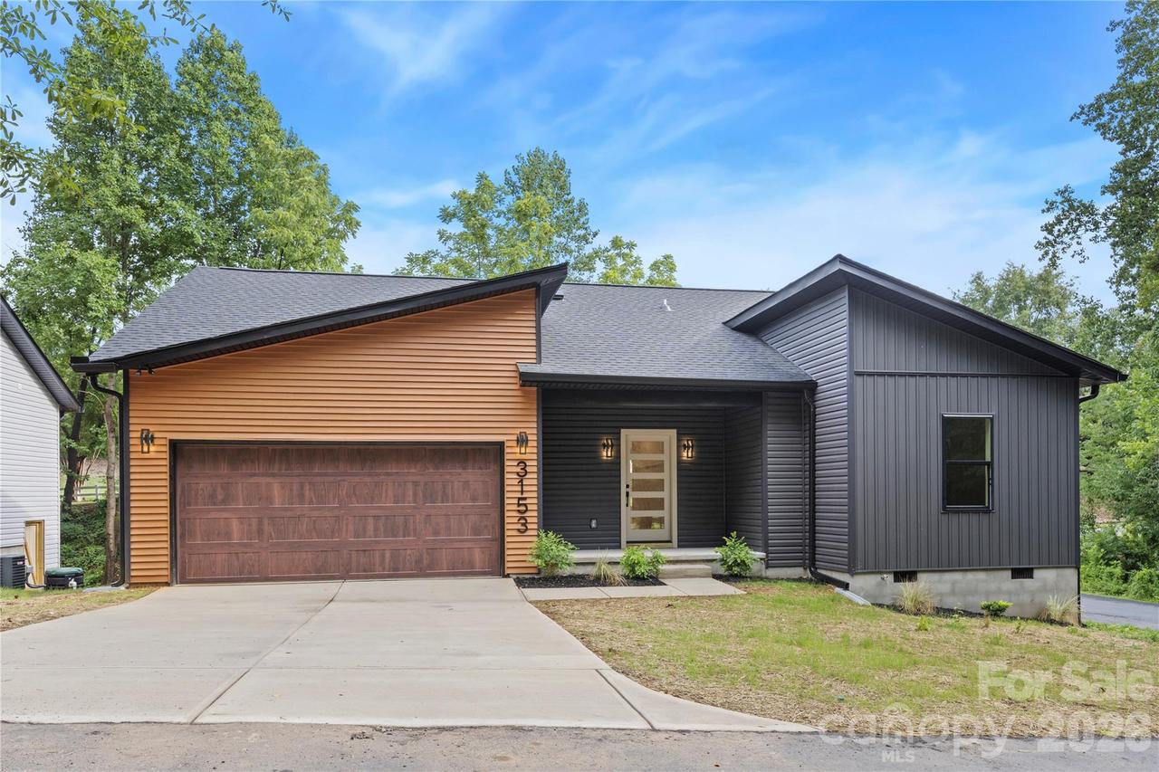 3153 Huffman St., Claremont, NC 28610