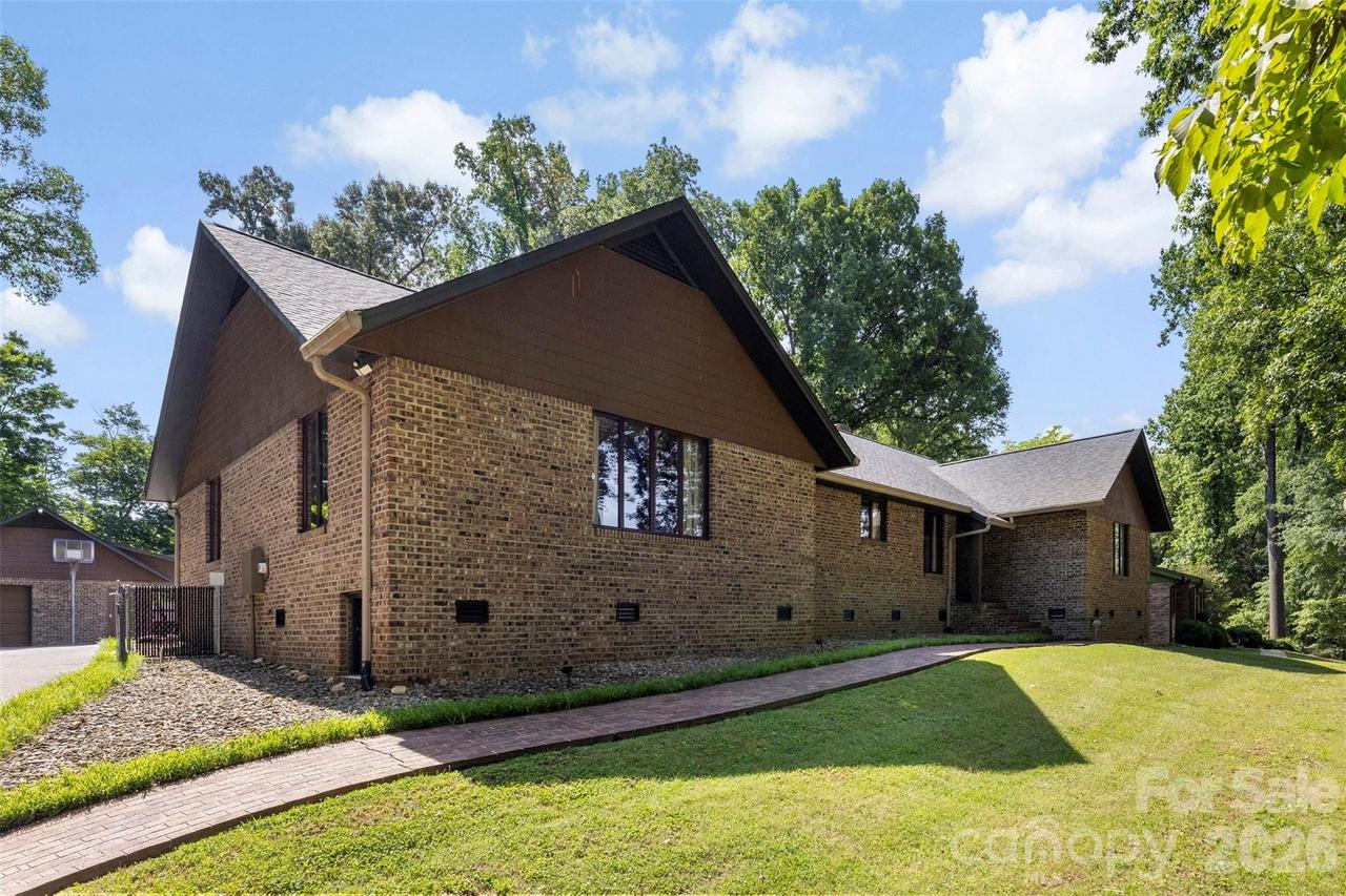 114 Old Mine Rd., Mount Holly, NC 28120