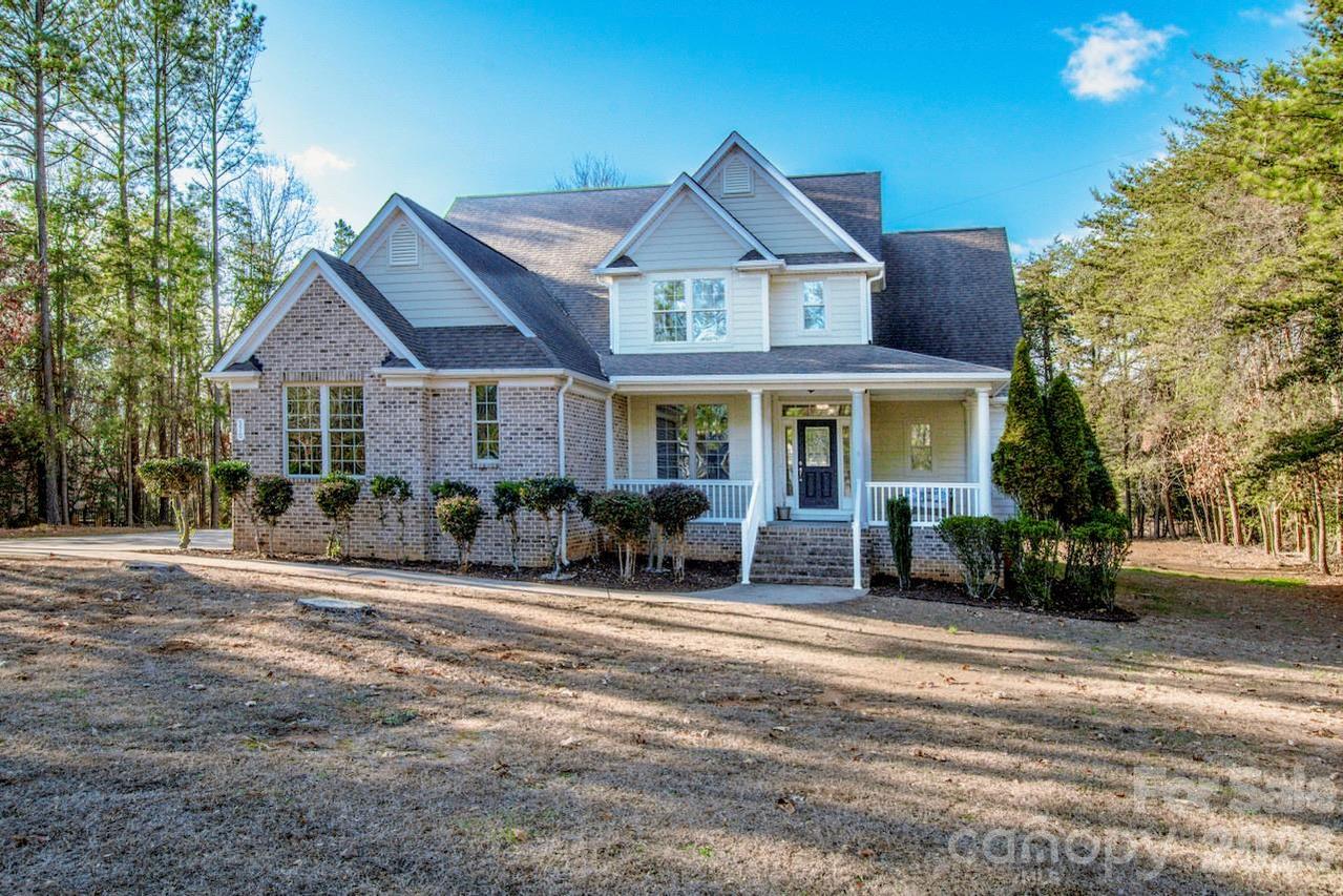 570 Morrison Farm Rd., Troutman, NC 28166