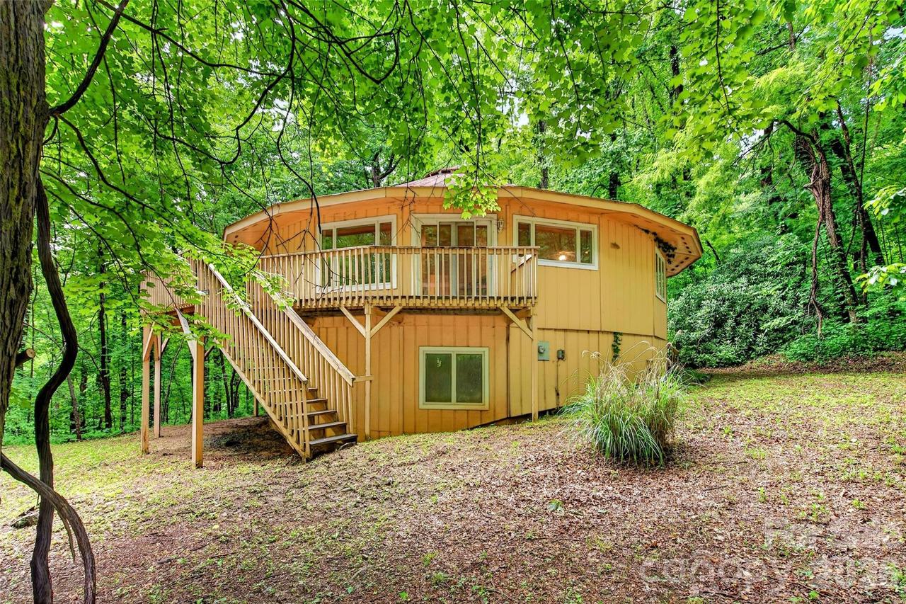 1614 Gateway Pkwy. #12, Old Fort, NC 28762