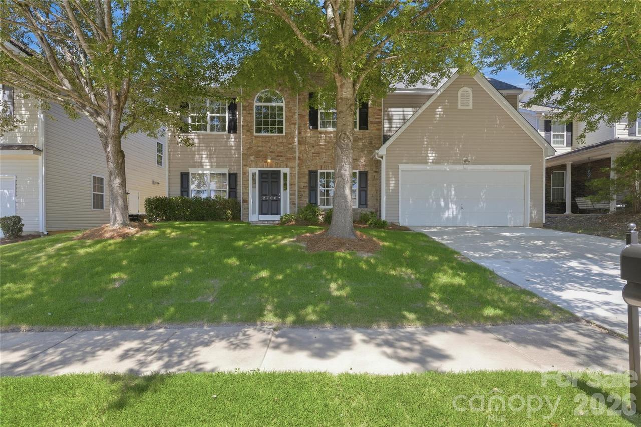 2700 Piersland Dr., Matthews, NC 28104
