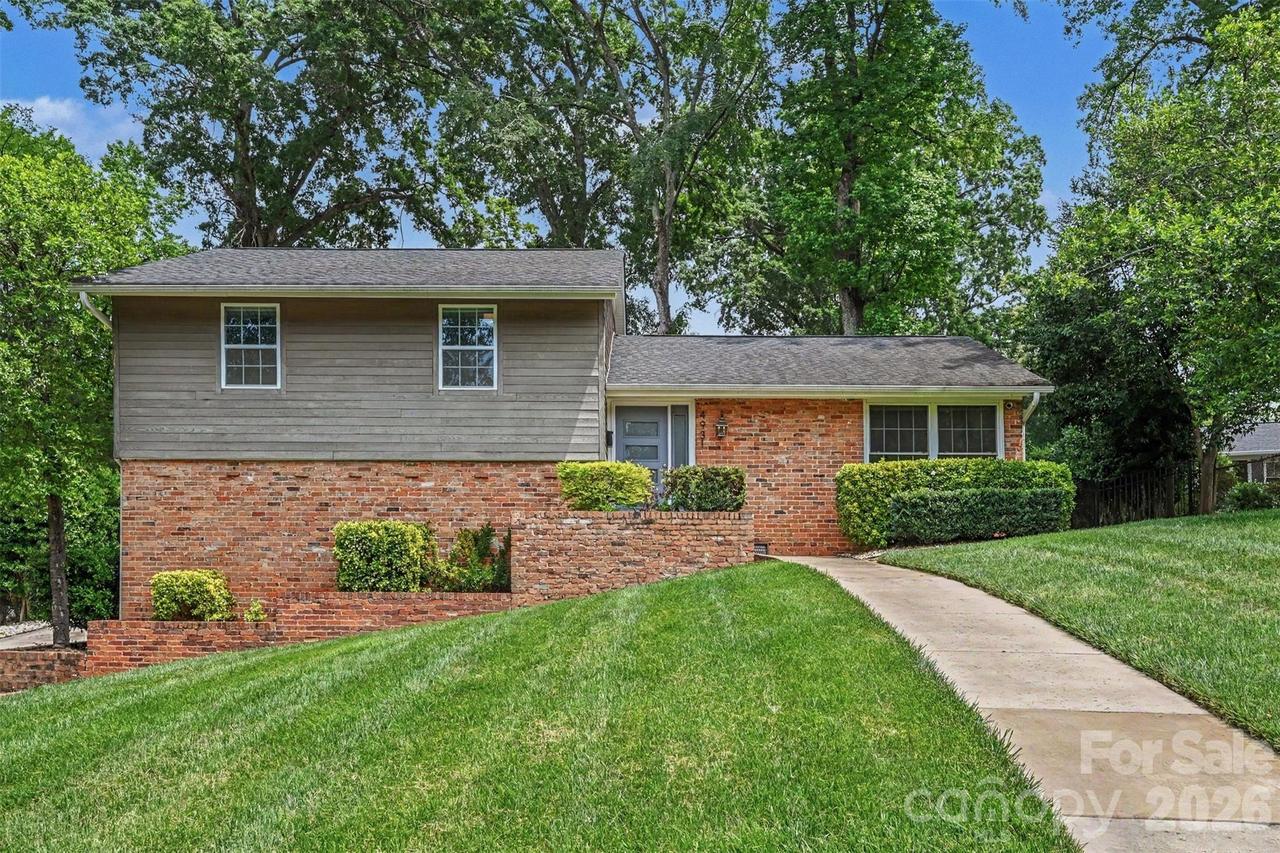 4931 Seacroft Rd., Charlotte, NC 28210