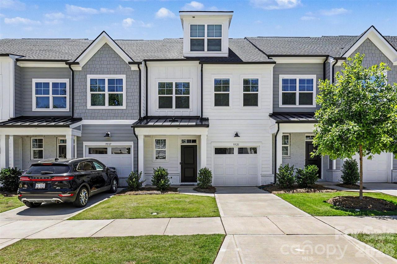 9521 Munsing Dr., Charlotte, NC 28269