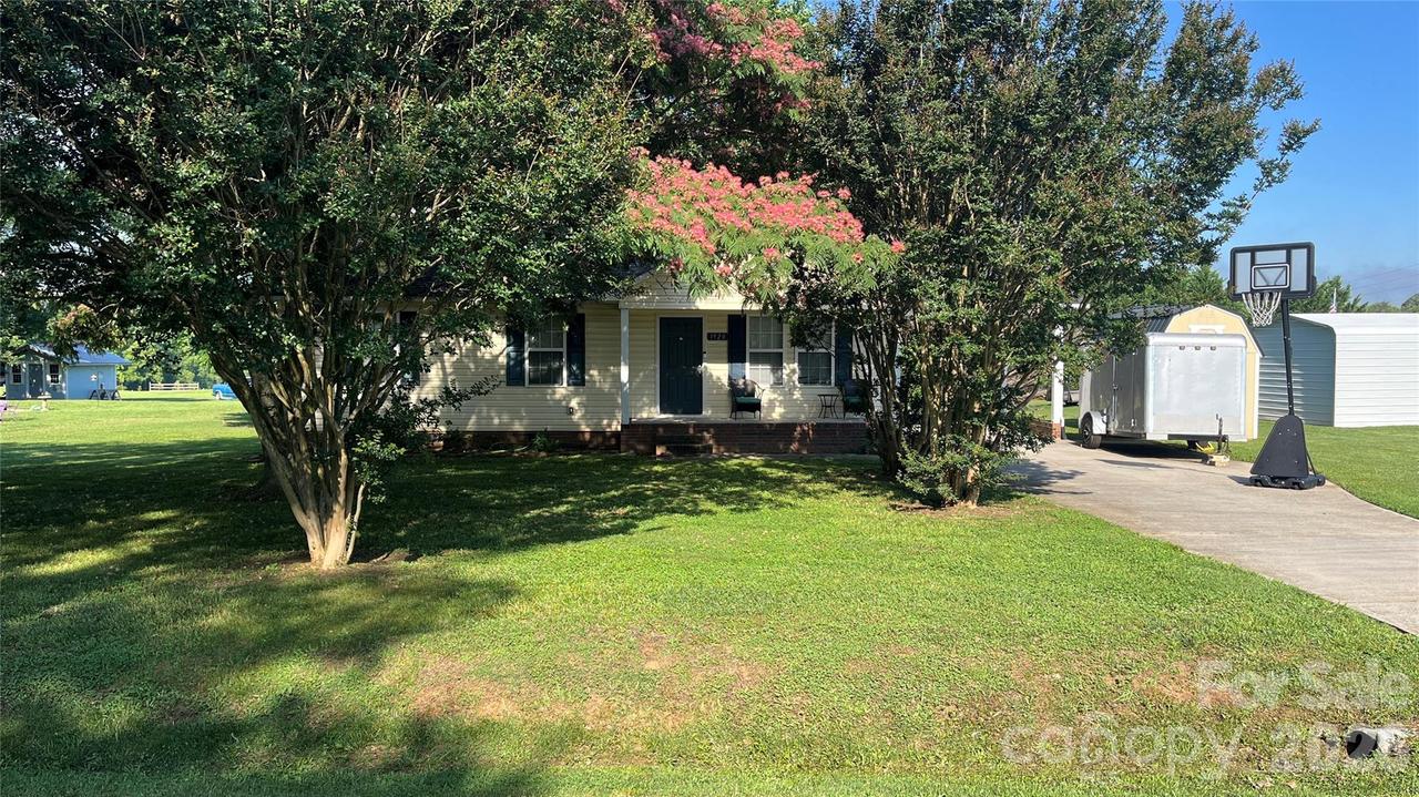 1920 Johnstown Rd., Crouse, NC 28033