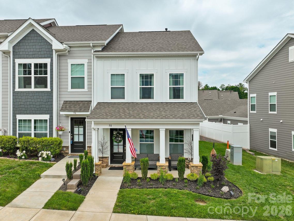 58 Walnut Springs Dr., Asheville, NC 28804