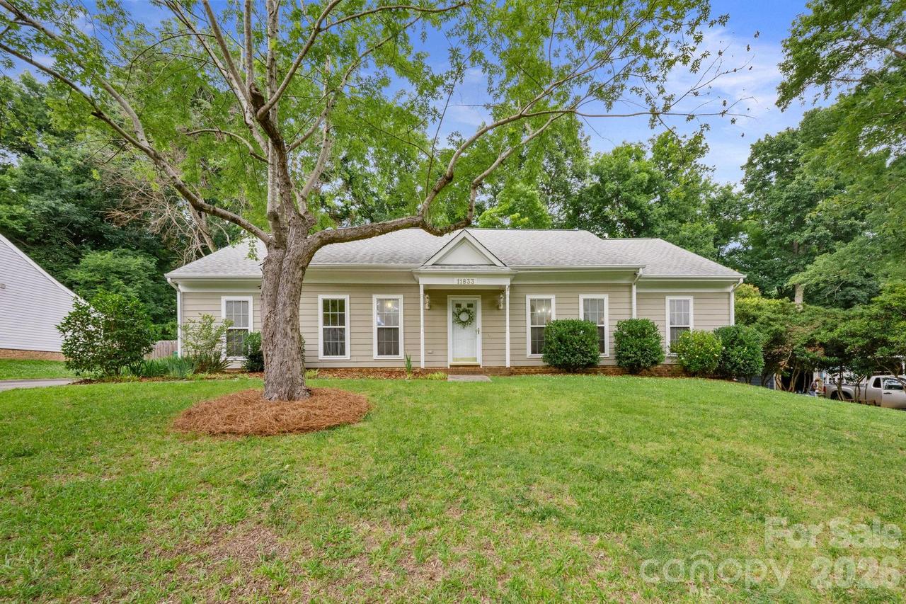 11833 Post Ridge Ct., Charlotte, NC 28226