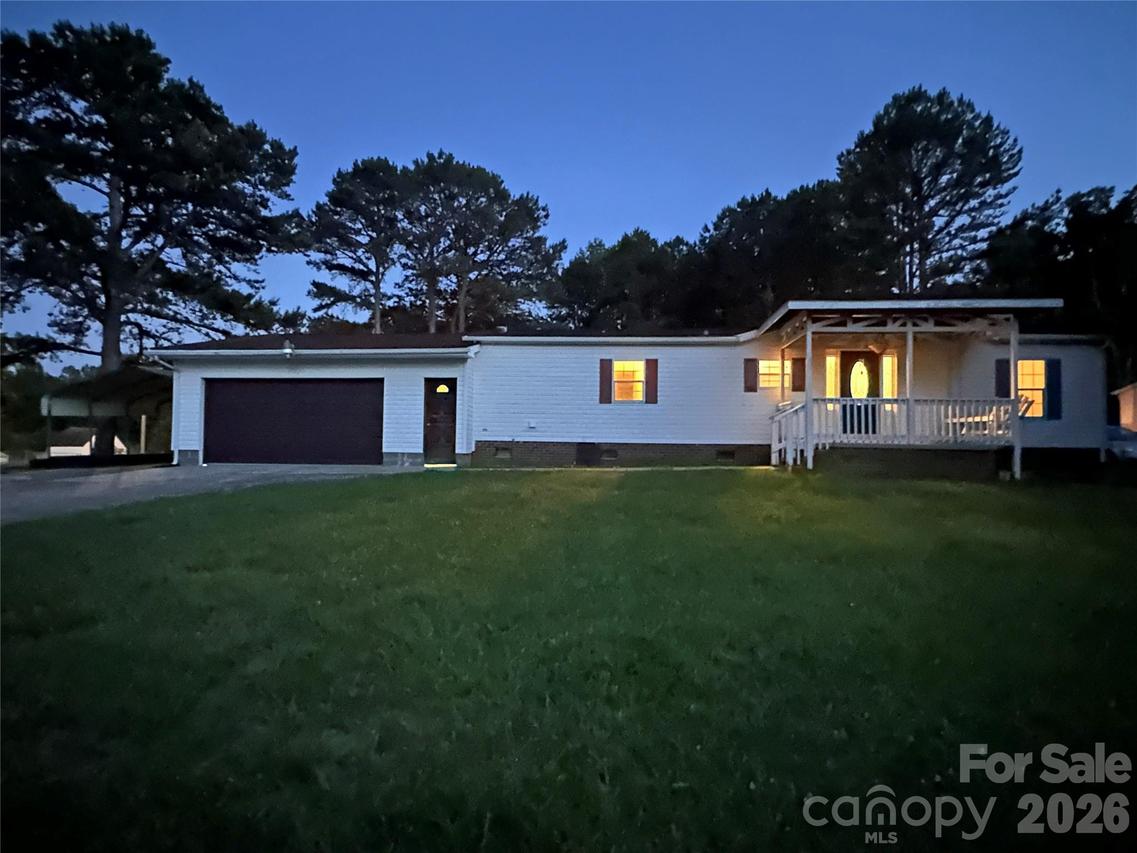 2024 Poarch Rd., Lincolnton, NC 28092