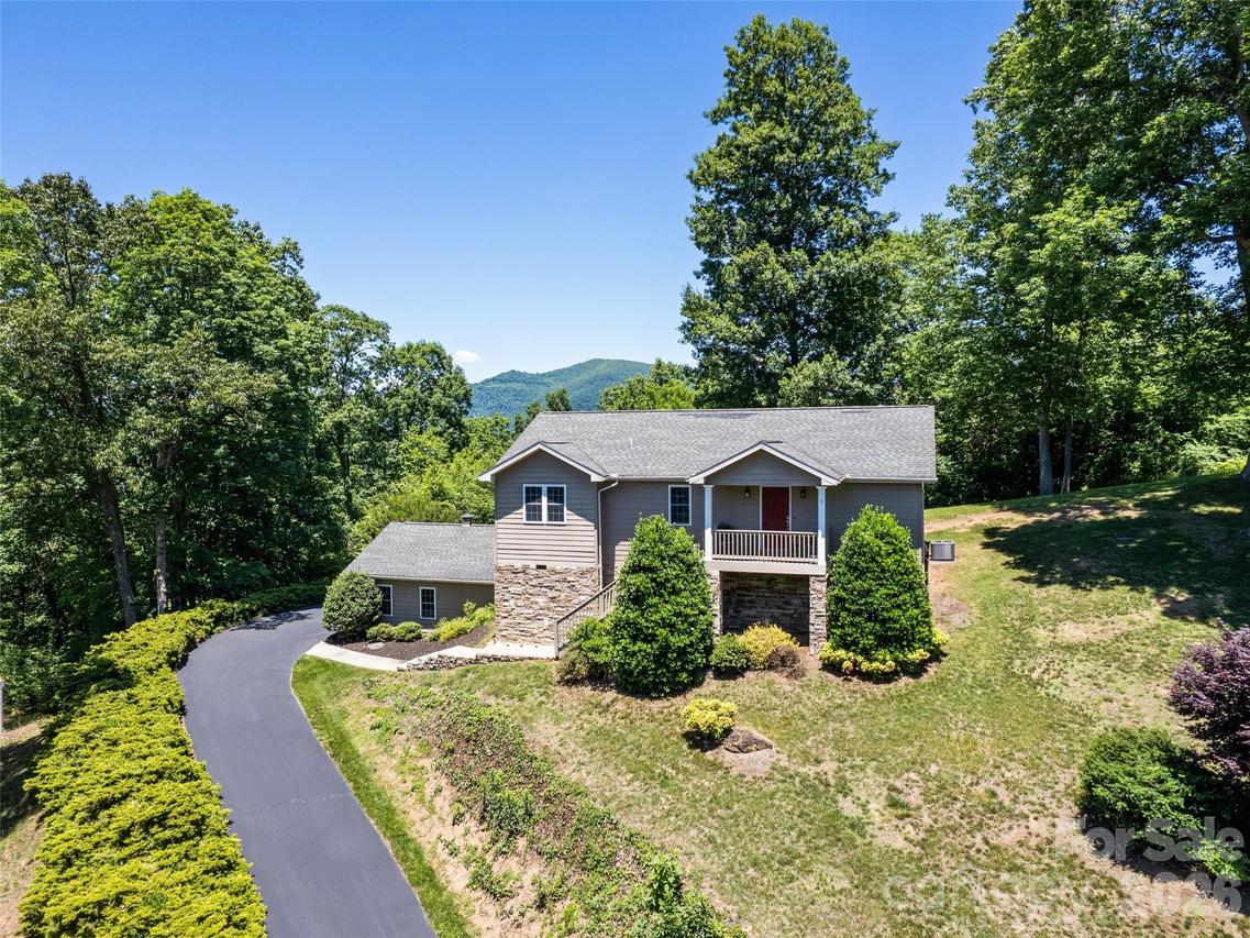 283 Blake Dr., Canton, NC 28716