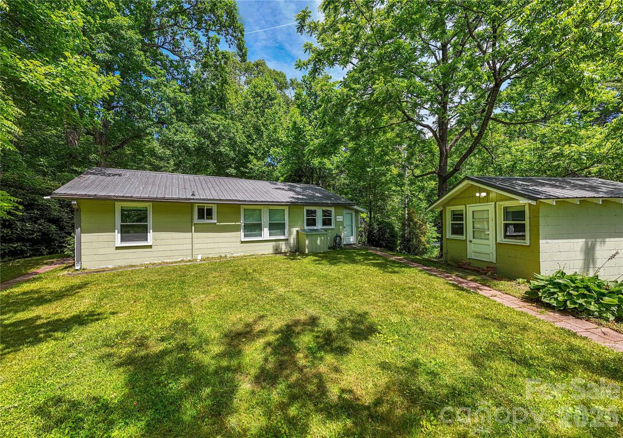 2603 Kim Miller Rd., Lake Toxaway, NC 28747