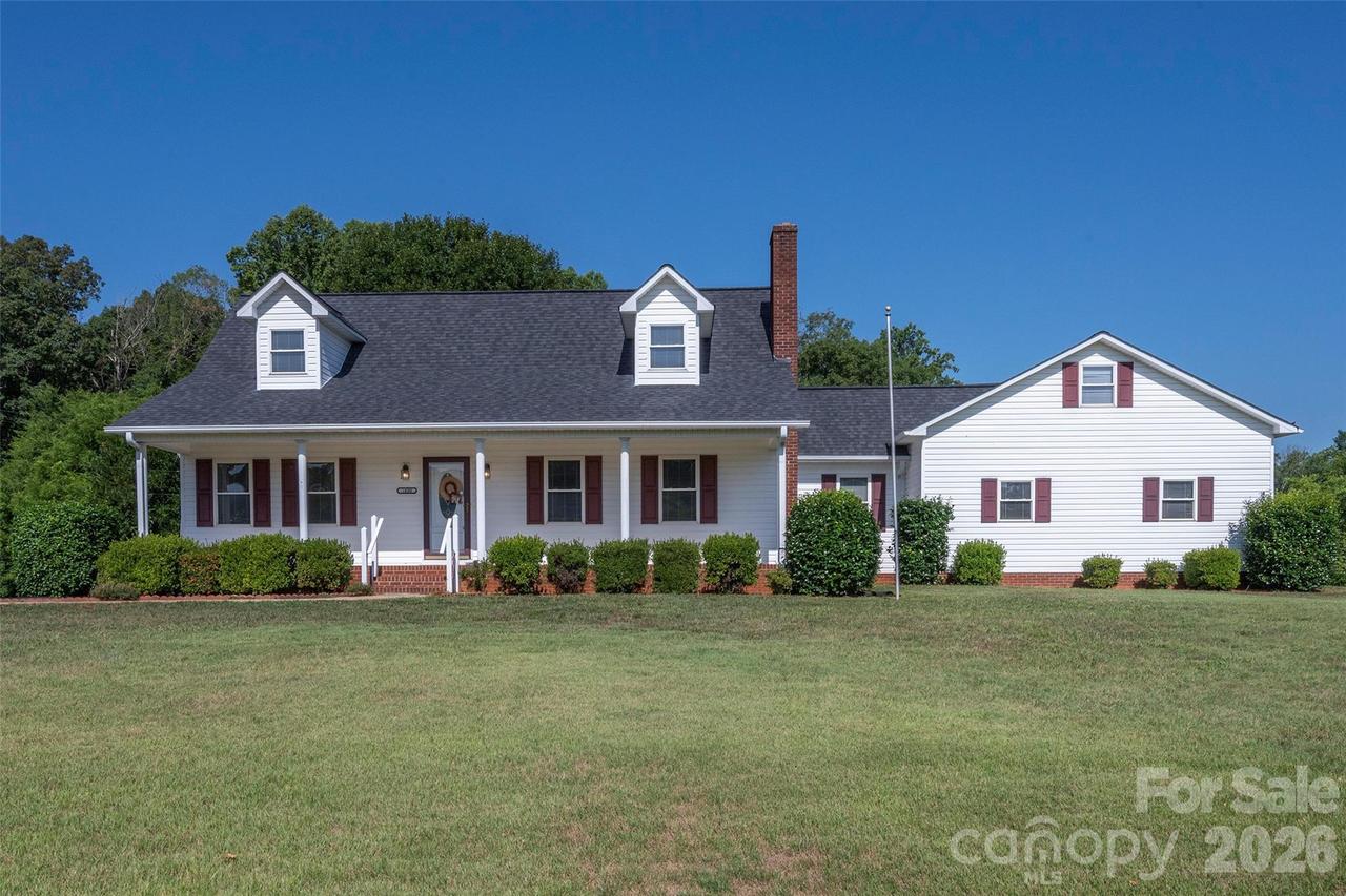 1630 Yadkin Valley Rd., Advance, NC 27006