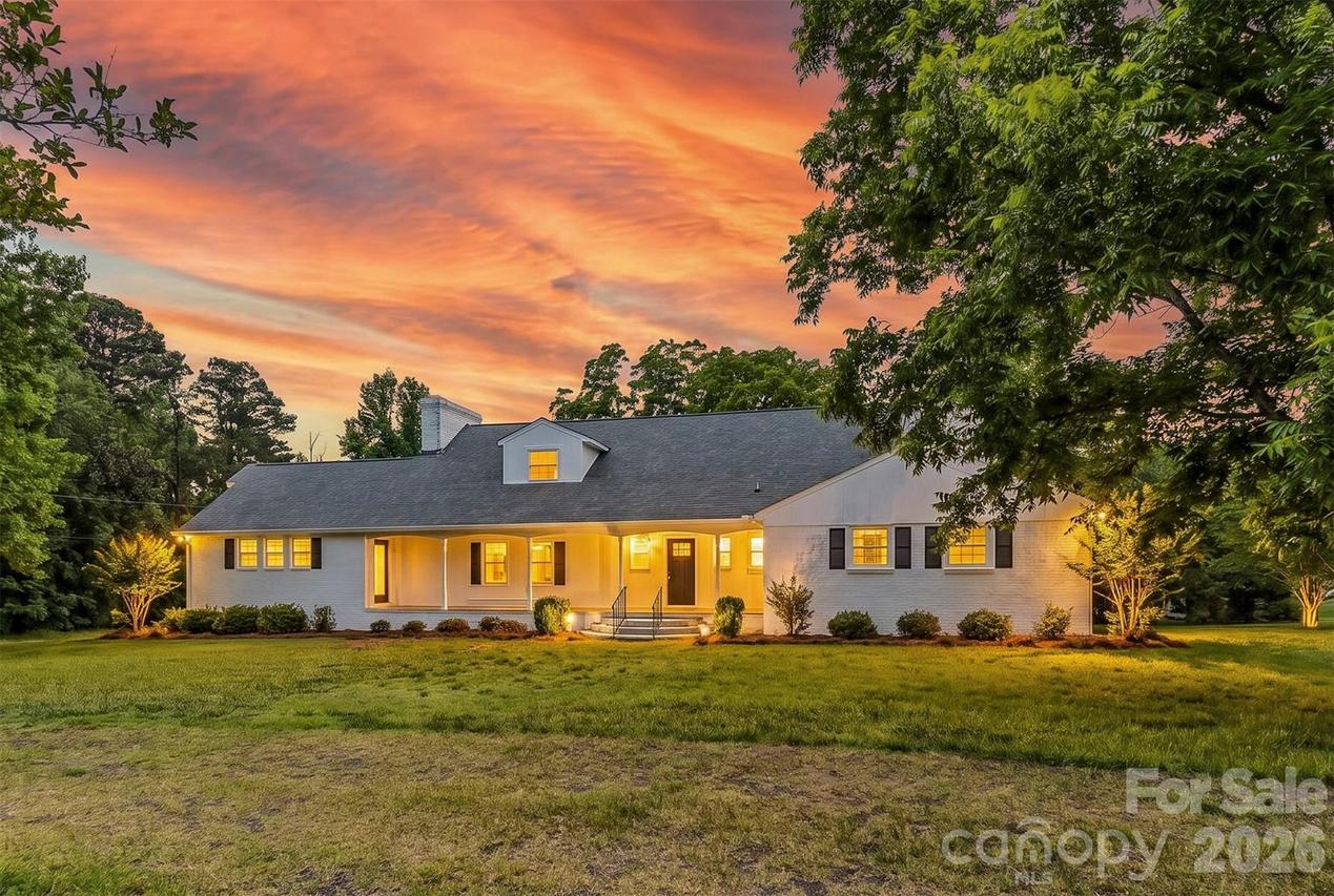 2705 Robinson Rd., Newton, NC 28658