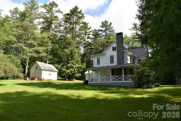 760 N 5th St., Highlands, NC 28741