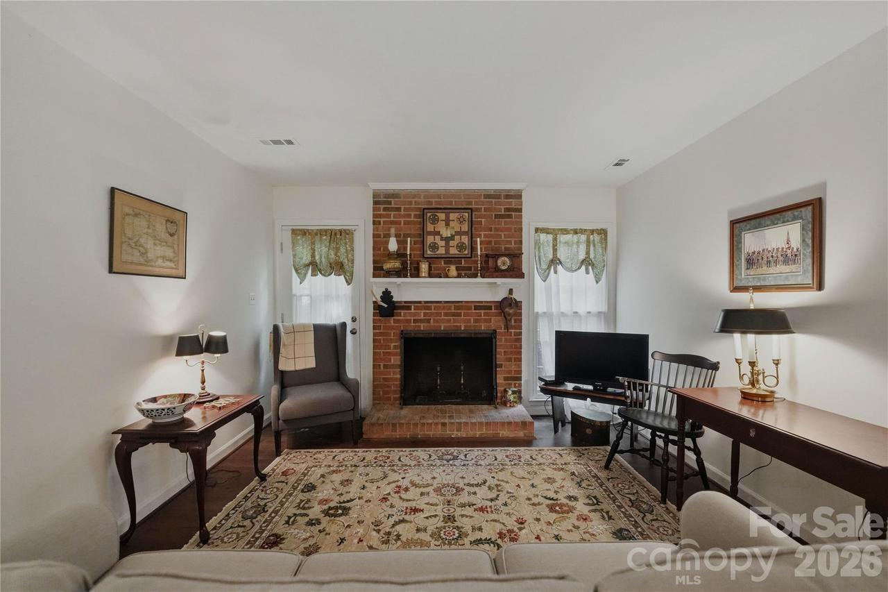 7626 Winterset Dr., Charlotte, NC 28270
