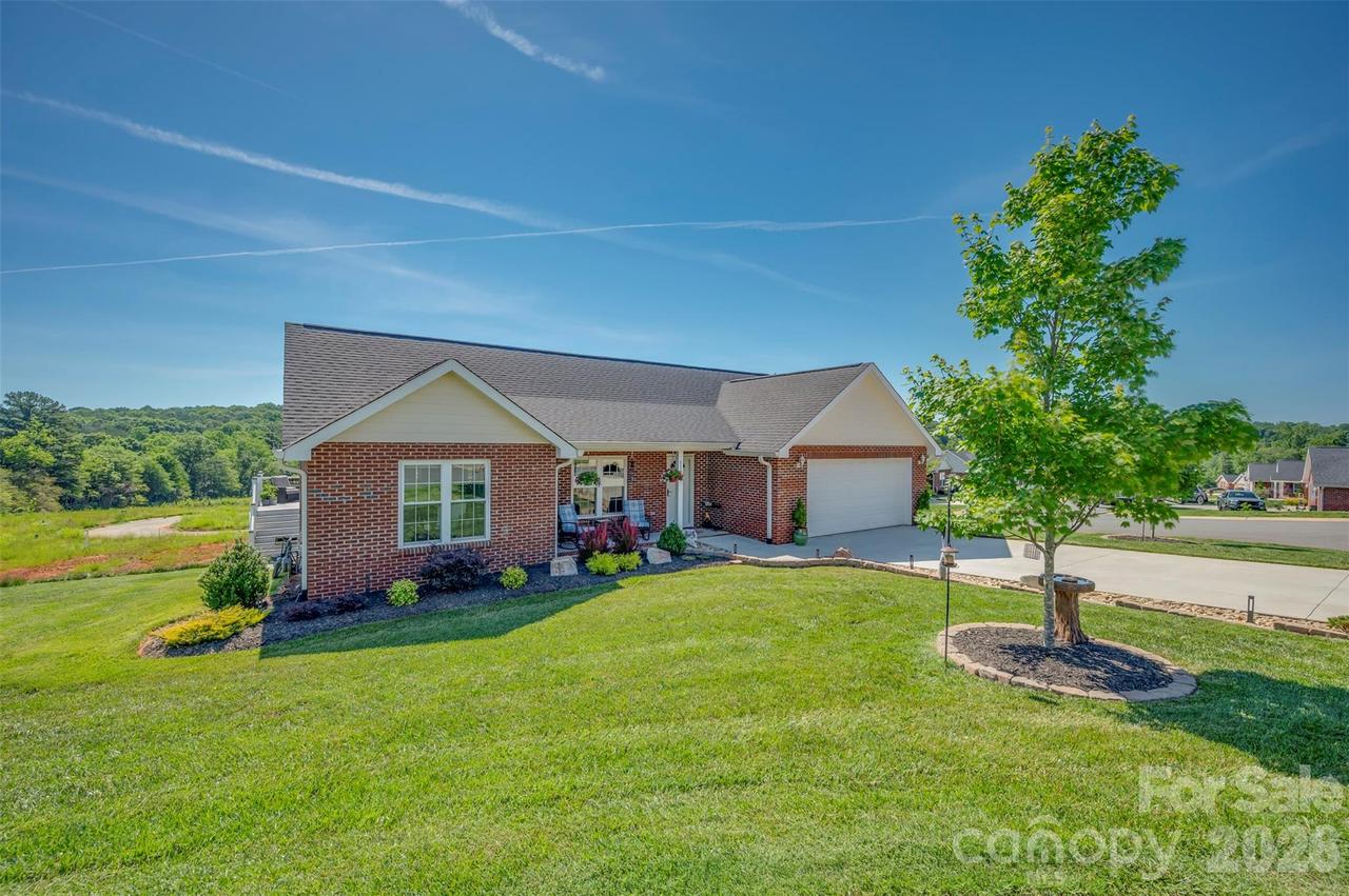 110 Kingston Pl., Spindale, NC 28160