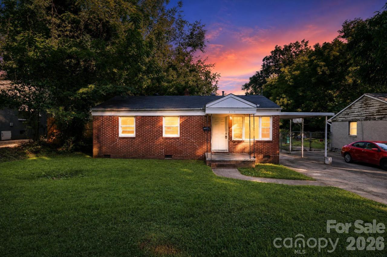 2505 Druid Hills Way, Charlotte, NC 28206
