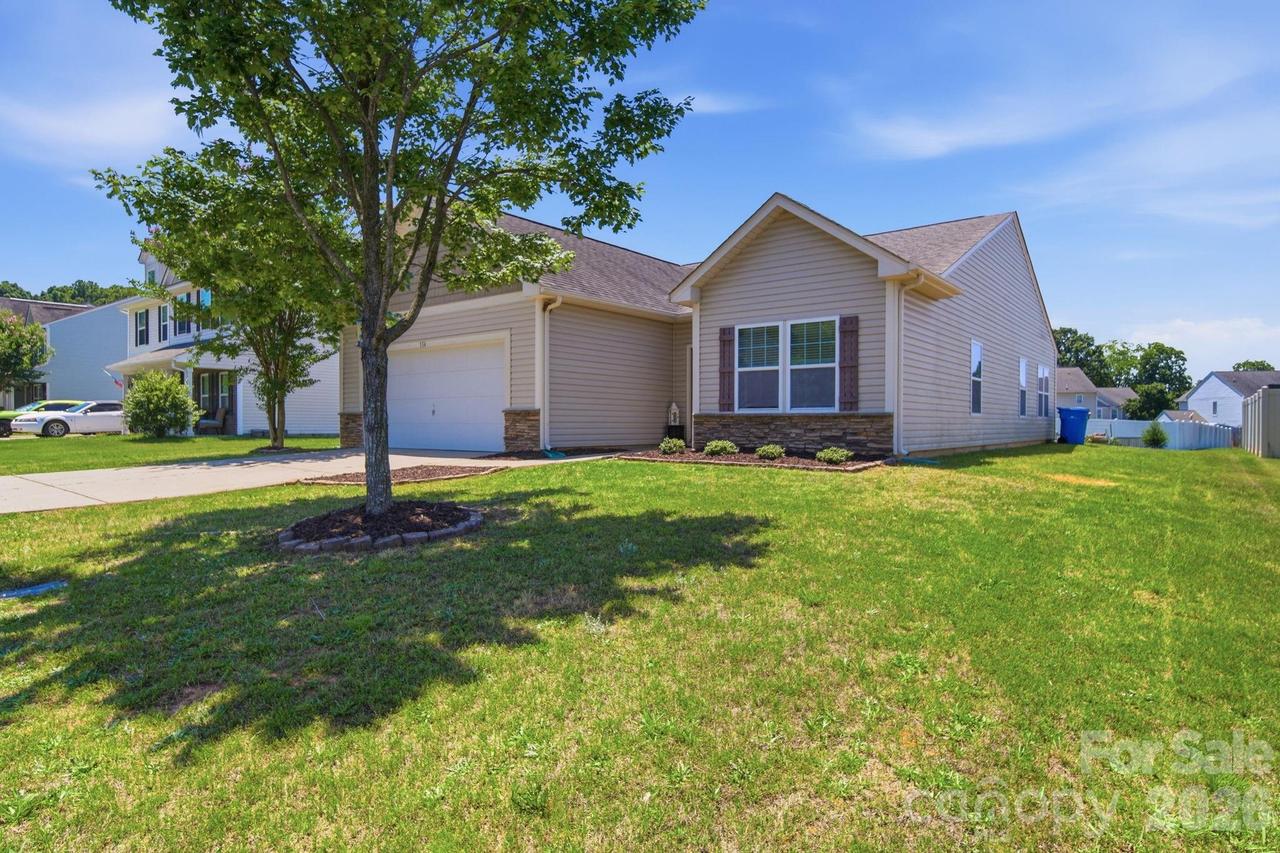 514 Smokehouse Ln., Albemarle, NC 28001