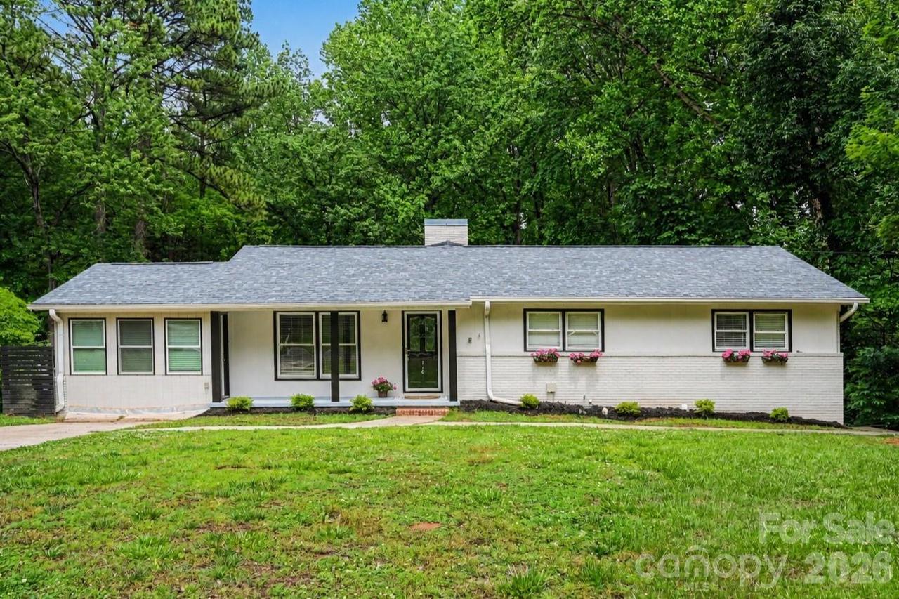 716 Grandview Dr., Concord, NC 28025