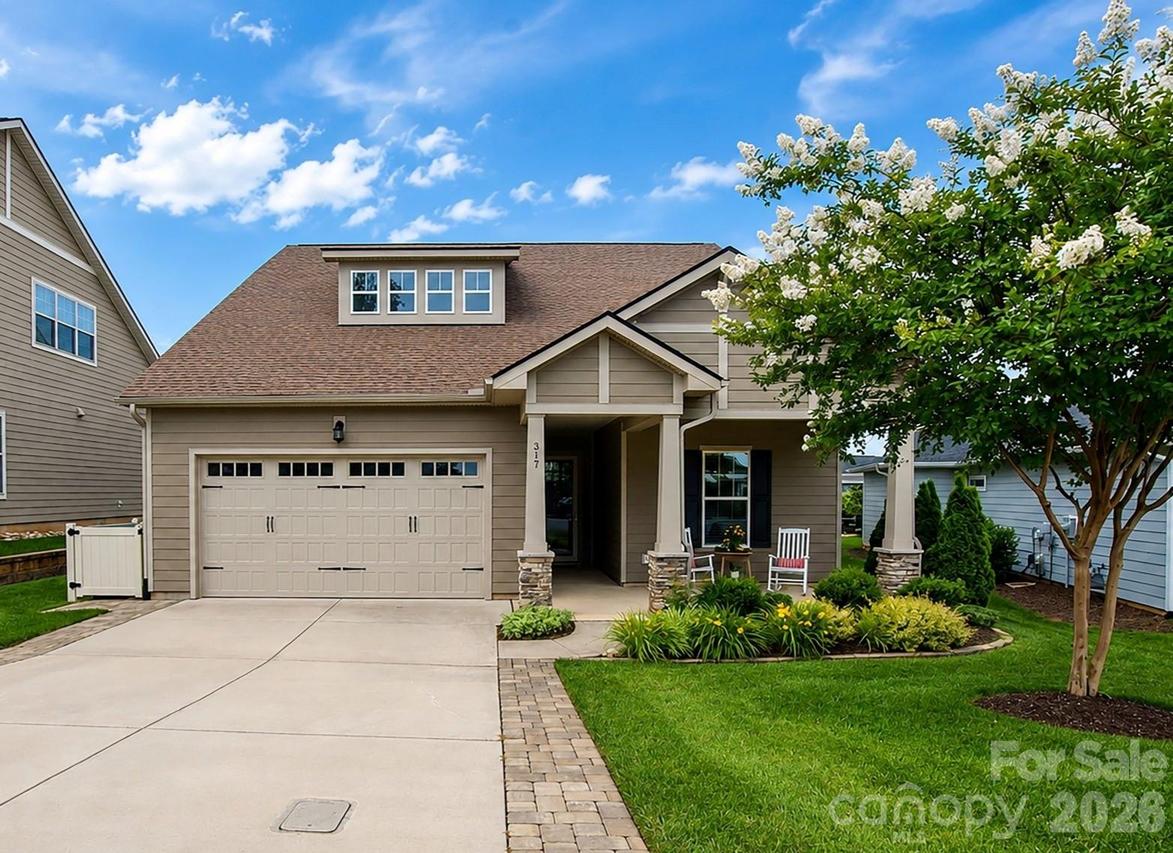 317 Hemlock Bluff Ct., Denver, NC 28037