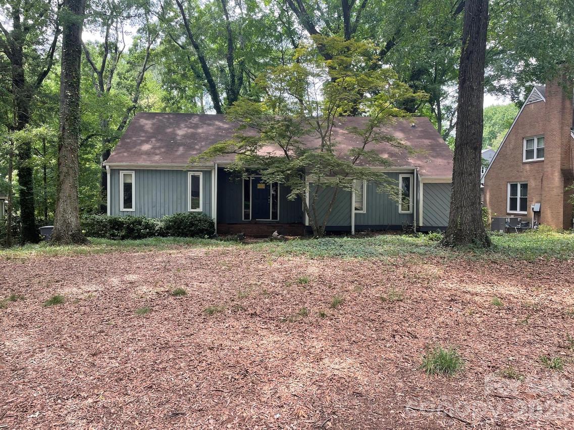 6026 Kingstree Dr., Charlotte, NC 28210