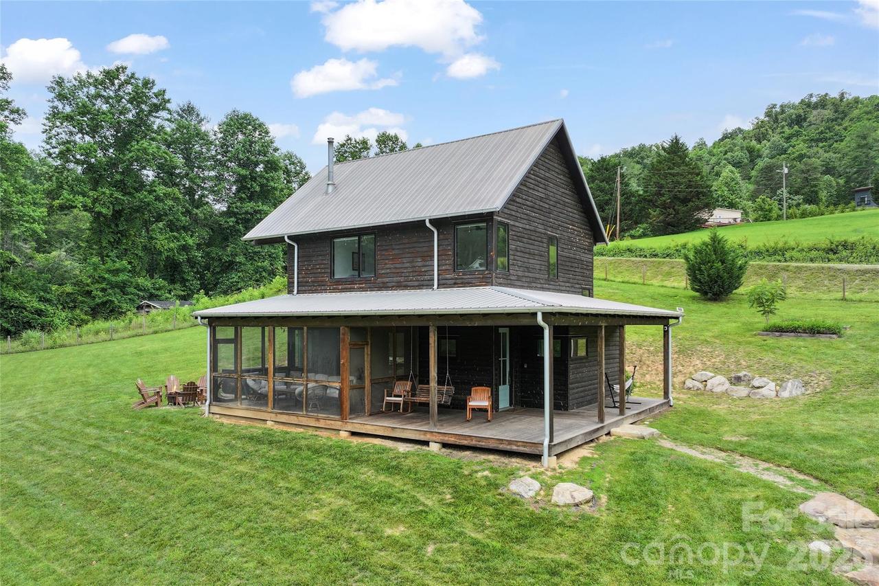 105 Loganberry Tr. #1, Fletcher, NC 28732