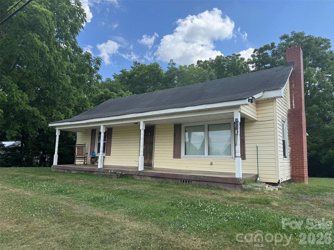 3675 Bringle Ferry Rd., Salisbury, NC 28146