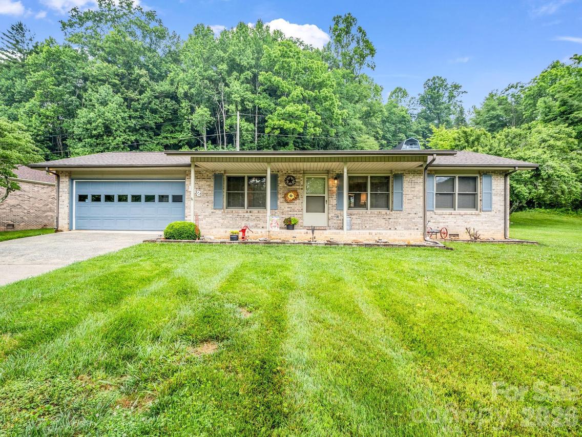 182 Resada Dr., Brevard, NC 28712