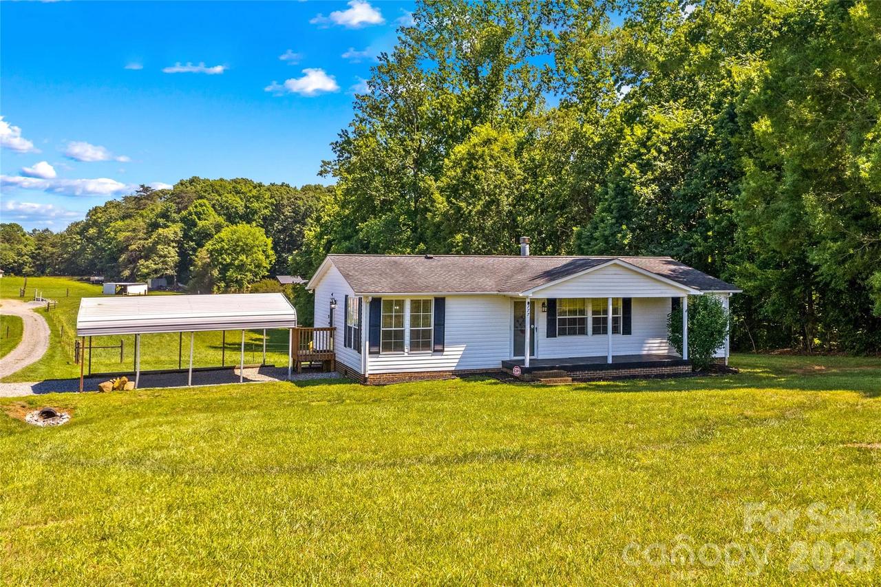 777 Midway Rd., Statesville, NC 28625