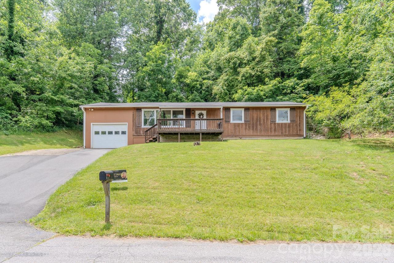 84 English Rd., Spruce Pine, NC 28777
