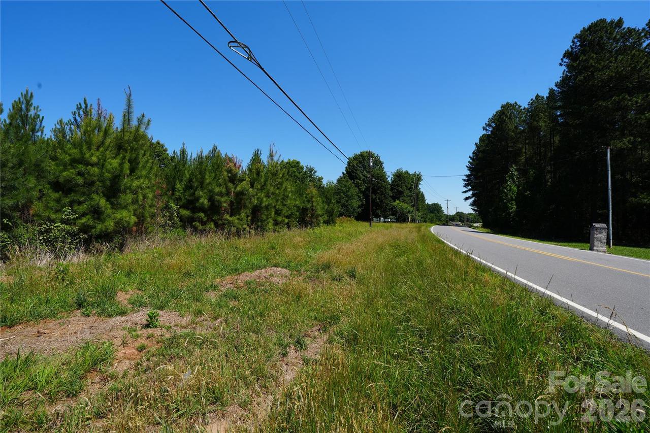 000 Shinnville Rd., Mooresville, NC 28115