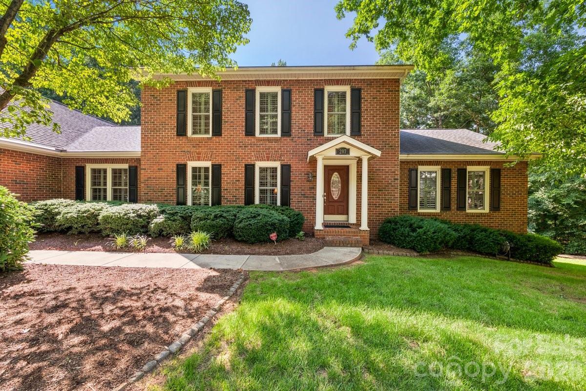 207 Lost Corner Rd., Morganton, NC 28655