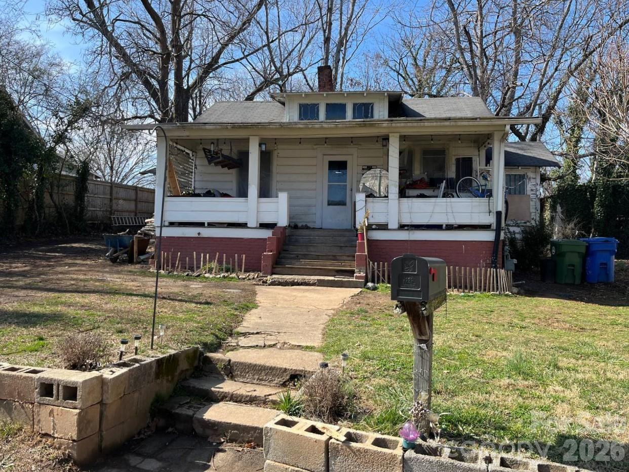 15 Oakley Pl., Asheville, NC 28806