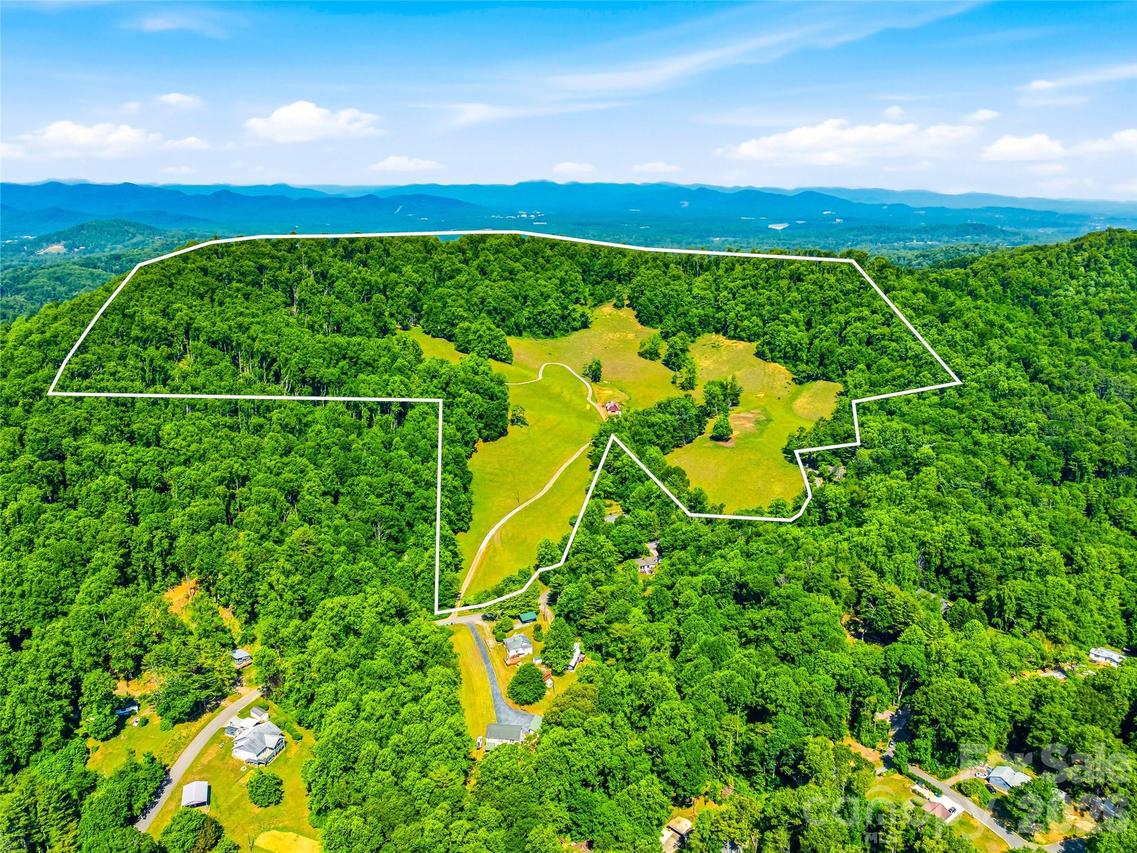 52 Chapel Hill Church Rd., Asheville, NC 28803