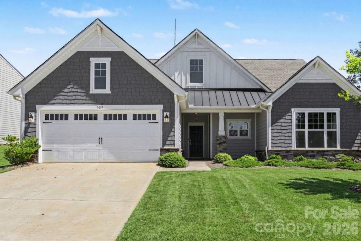 5019 Chegall Crossing Way, Mount Holly, NC 28120