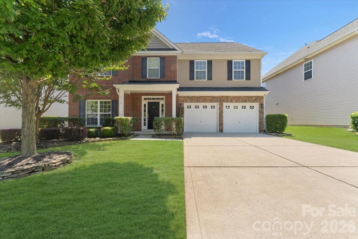 9718 Loughlin Ln., Charlotte, NC 28273