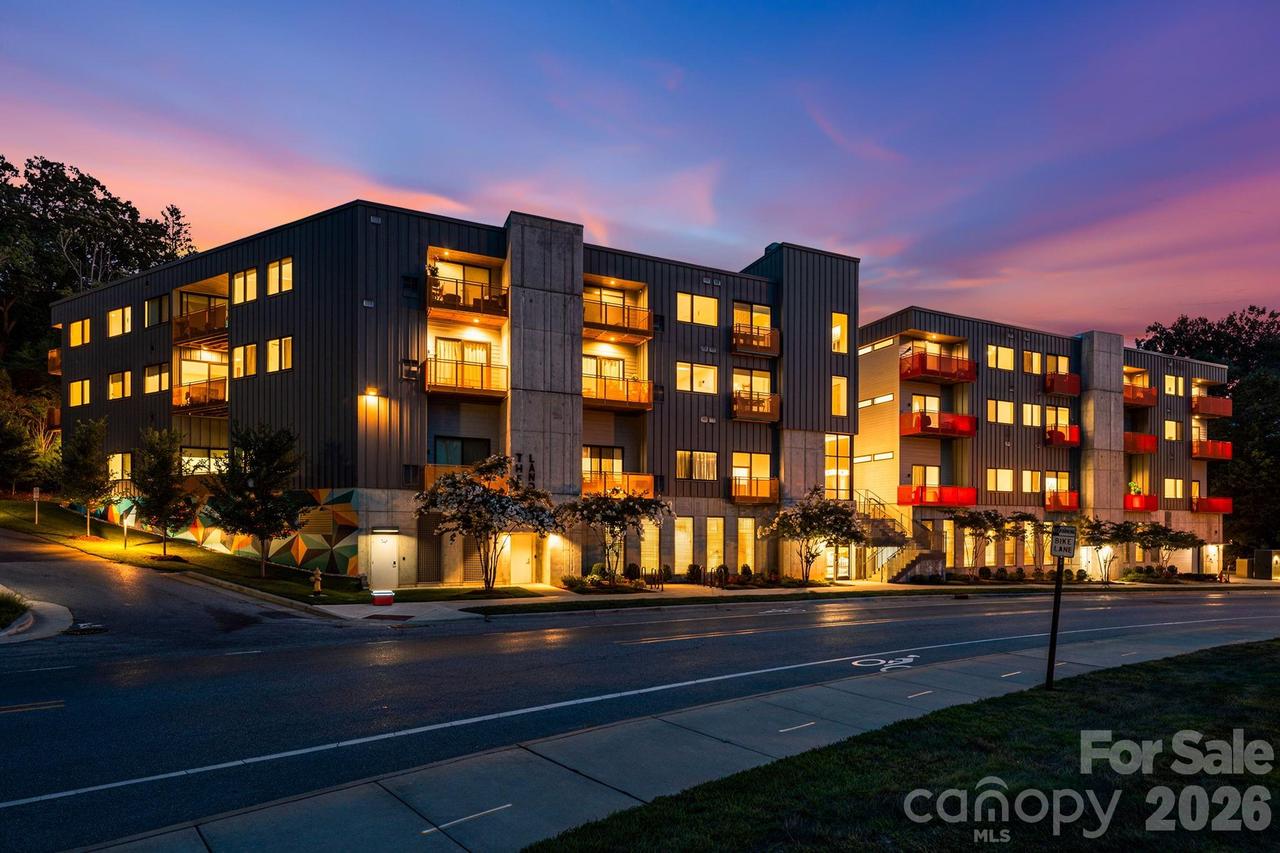 68 Craven St. #405, Asheville, NC 28806