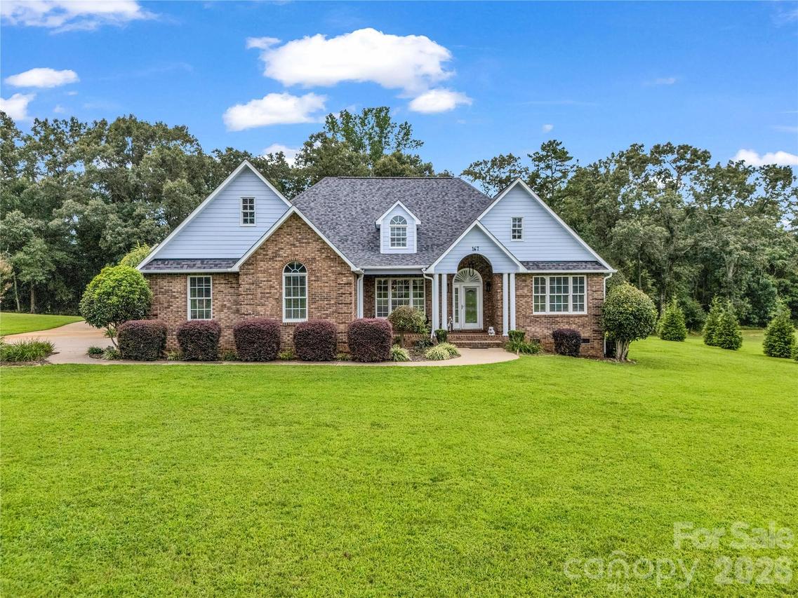 167 Green Meadows Dr., Forest City, NC 28043