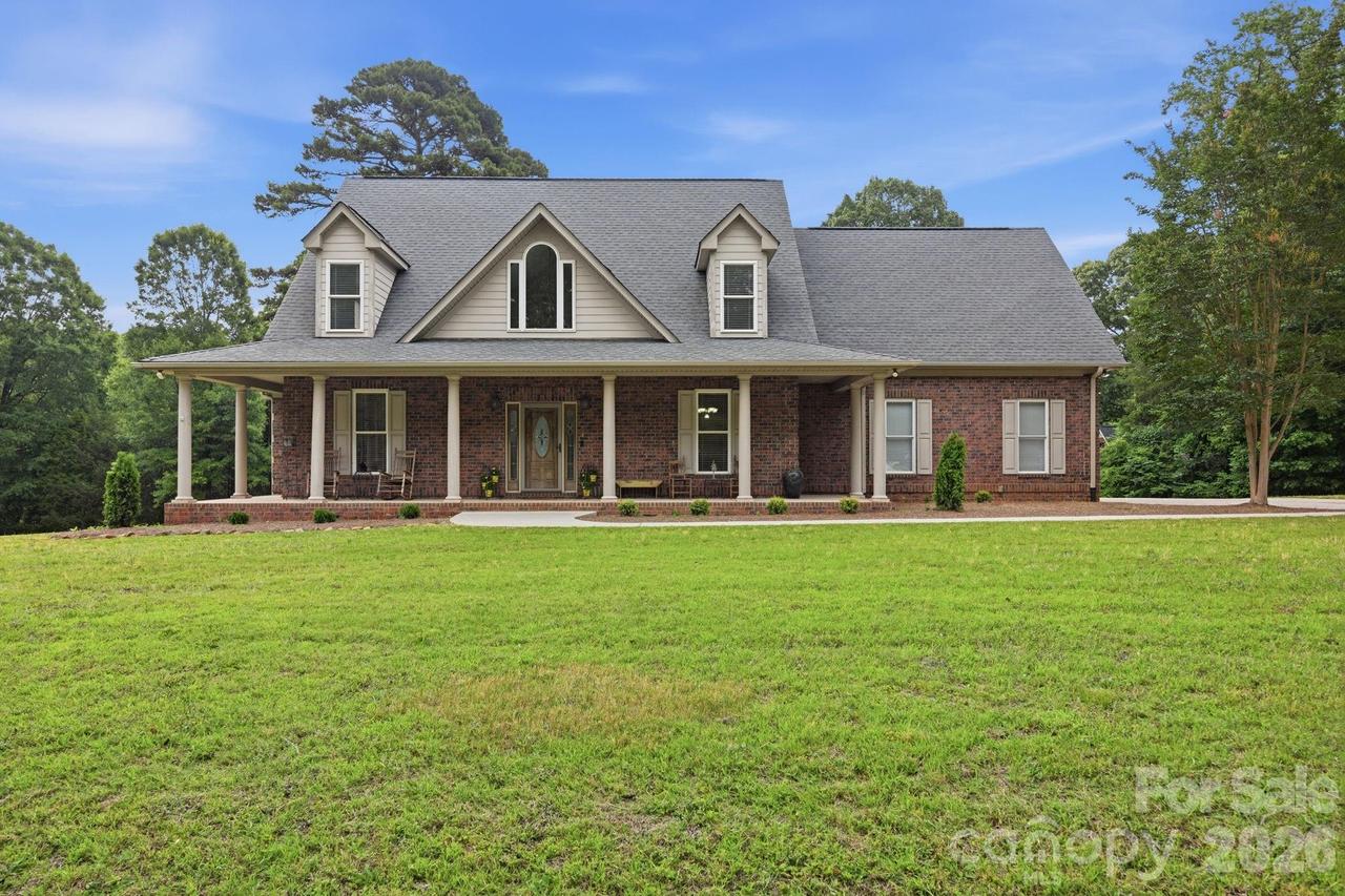 132 Monarch Ln., Mooresville, NC 28115