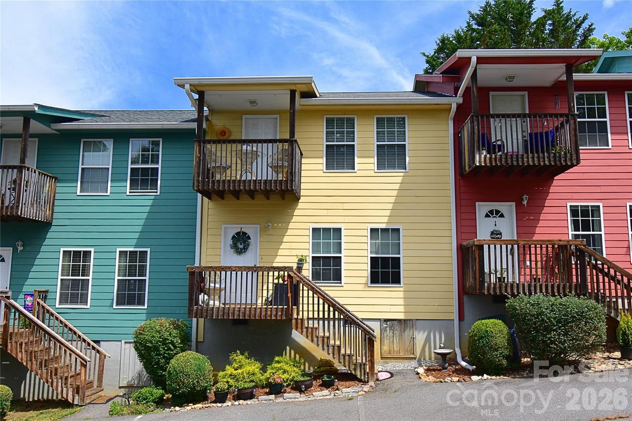 145 Lincoln Park Rd. #G, Burnsville, NC 28714