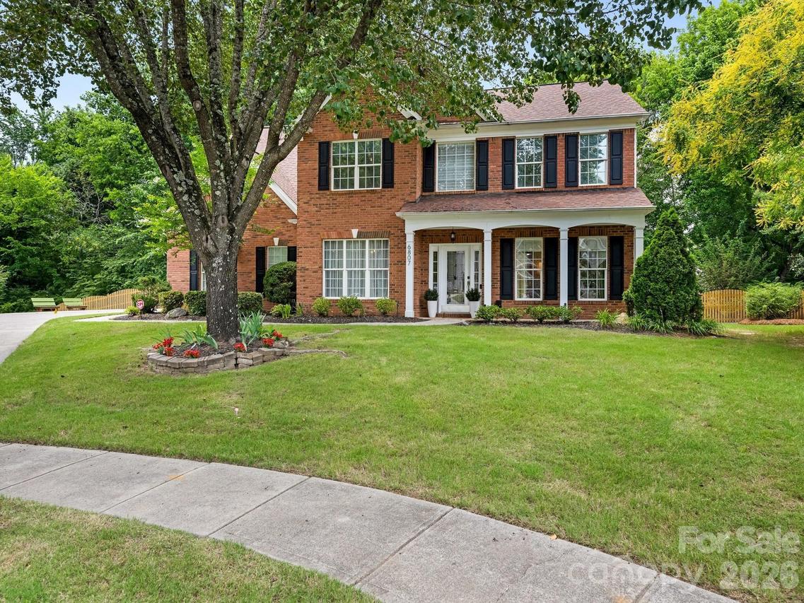6807 Guinevere Dr., Charlotte, NC 28277