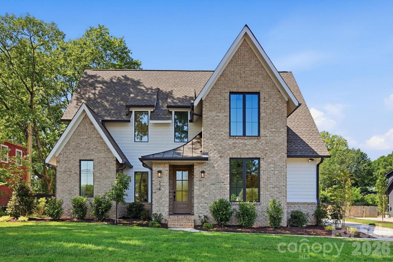 235 Jetton St., Davidson, NC 28036